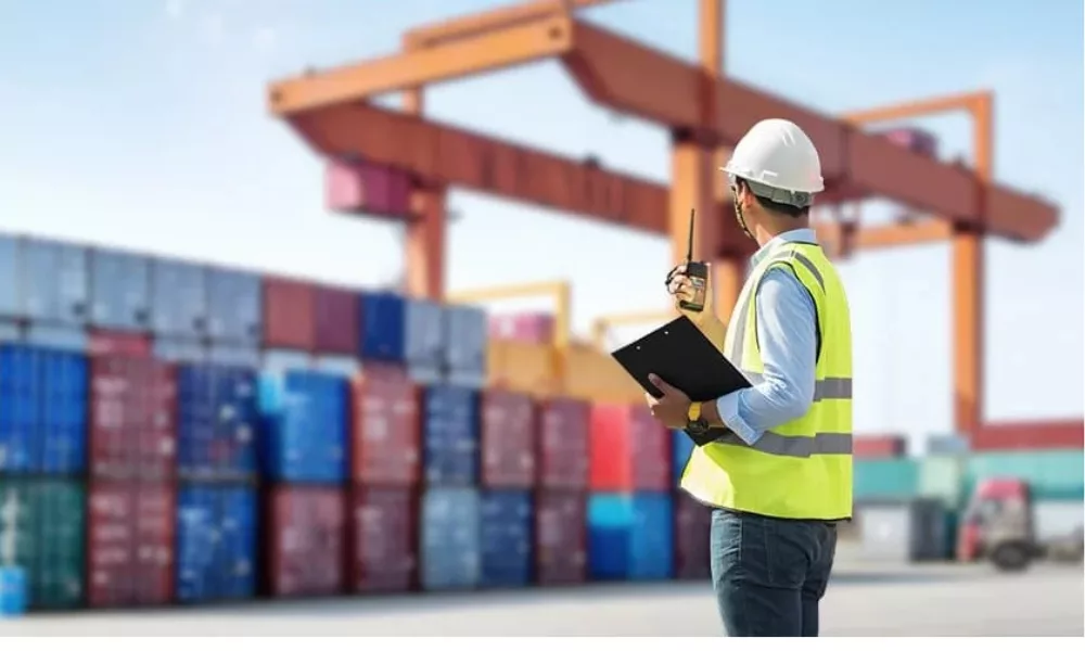Customs clearance for container shipment