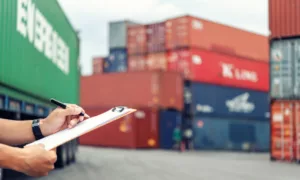 Customs agent processes export declaration document Netherlands