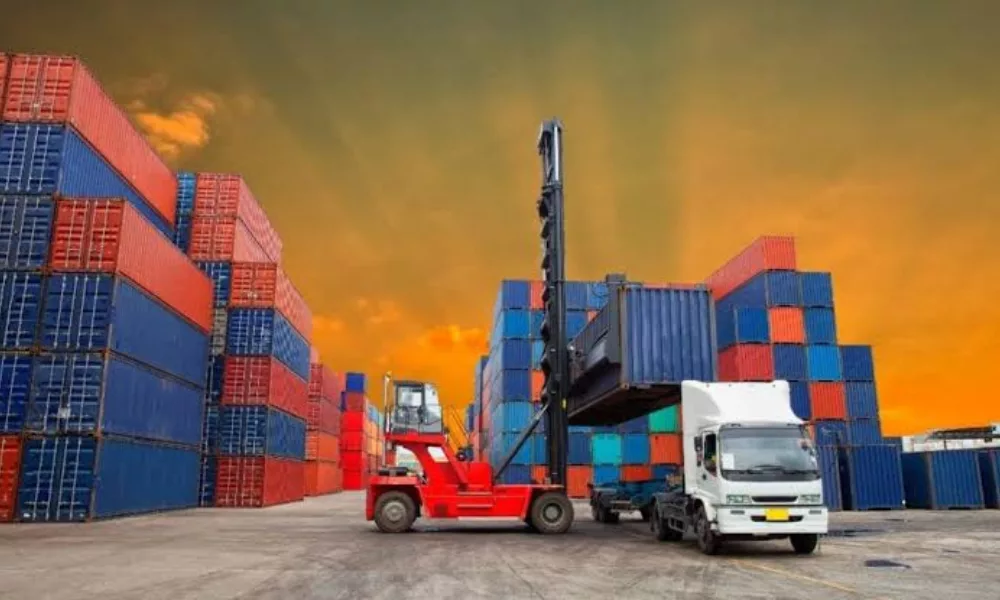 Import and export container in transit